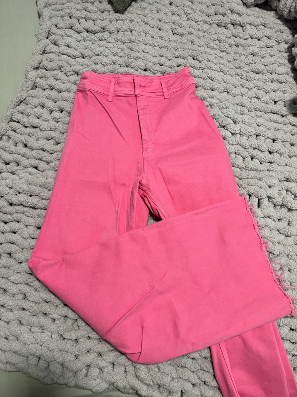 Zara Bubblegum Pink High-Rise Women's Jeans